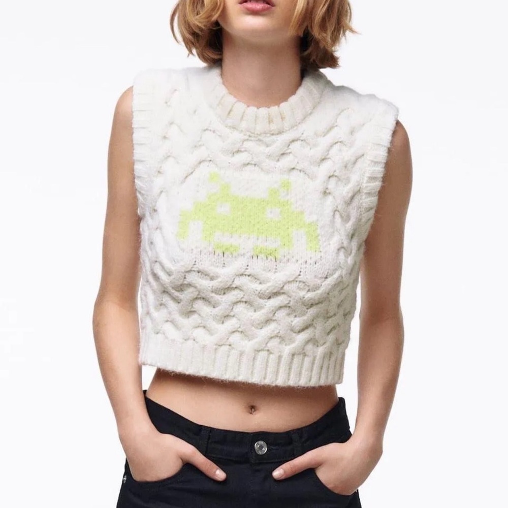 ZARA KNIT SWEATER VEST